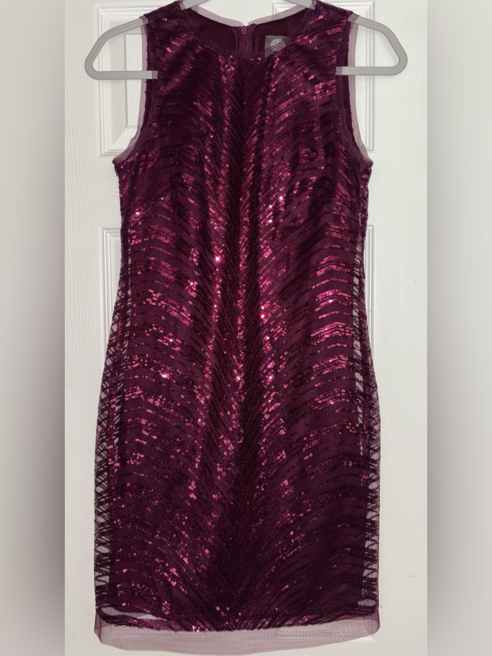 Vince Camuto Sleeveless Shift Dress Women's Size 4 Sequin Embellished Mesh Plum